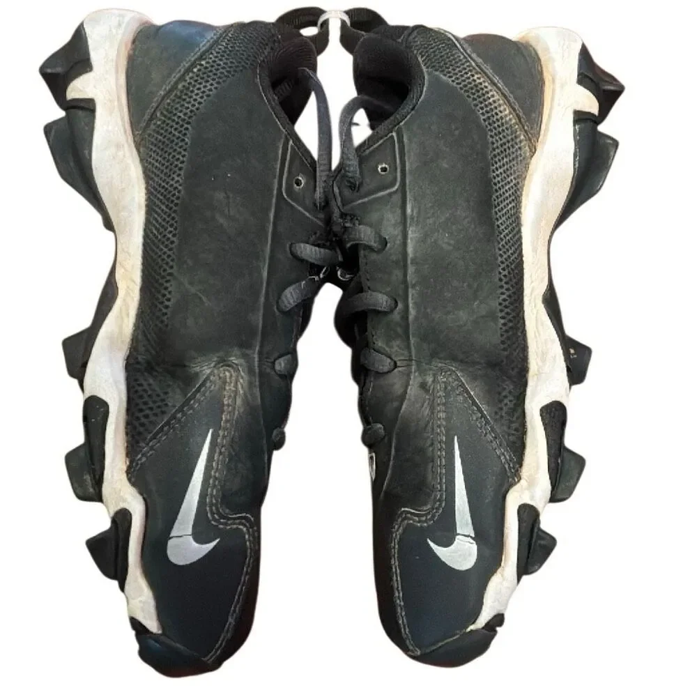 Nike Alpha Menace Football Cleats Black White Youth Size 4Y Molded Traction Shoe